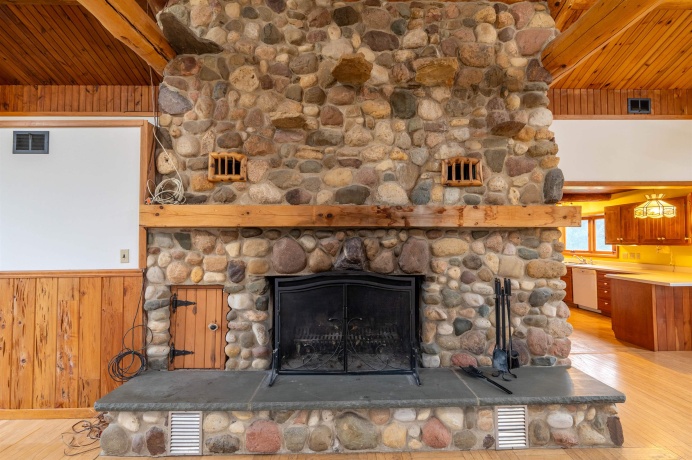 3237 Wilderness, OREGON, Illinois 61061, 3 Bedrooms Bedrooms, ,2 BathroomsBathrooms,House,For Sale,Wilderness,202604478