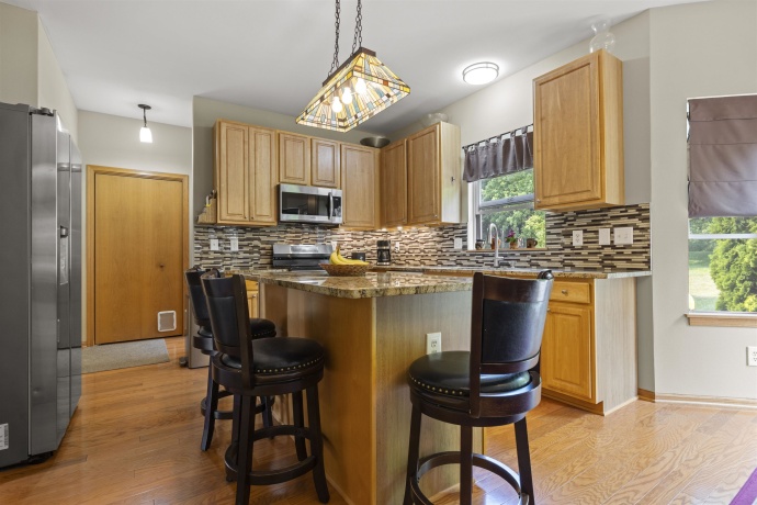 706 Hampton, LOVES PARK, Illinois 61111, 4 Bedrooms Bedrooms, ,2 BathroomsBathrooms,House,For Sale,Hampton,202604479