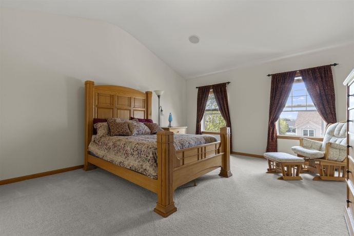 706 Hampton, LOVES PARK, Illinois 61111, 4 Bedrooms Bedrooms, ,2 BathroomsBathrooms,House,For Sale,Hampton,202604479