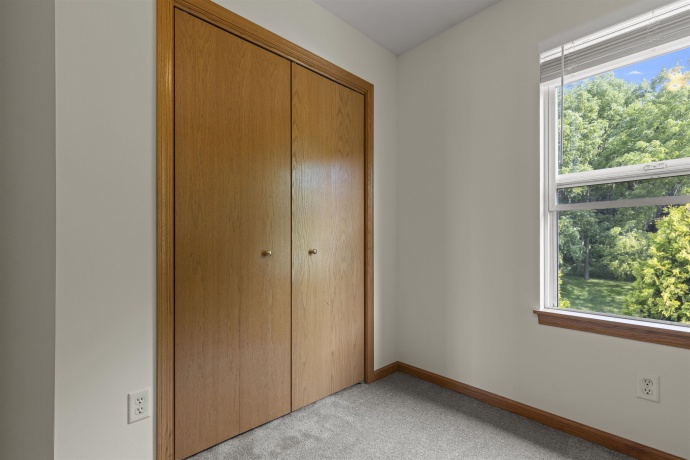 706 Hampton, LOVES PARK, Illinois 61111, 4 Bedrooms Bedrooms, ,2 BathroomsBathrooms,House,For Sale,Hampton,202604479