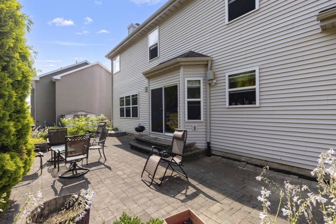 706 Hampton, LOVES PARK, Illinois 61111, 4 Bedrooms Bedrooms, ,2 BathroomsBathrooms,House,For Sale,Hampton,202604479
