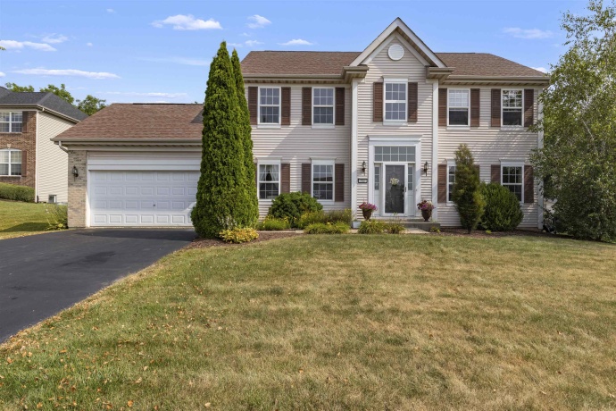 706 Hampton, LOVES PARK, Illinois 61111, 4 Bedrooms Bedrooms, ,2 BathroomsBathrooms,House,For Sale,Hampton,202604479