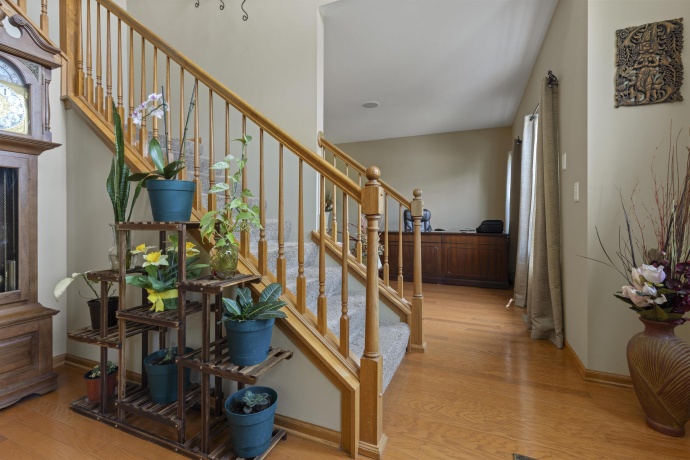 706 Hampton, LOVES PARK, Illinois 61111, 4 Bedrooms Bedrooms, ,2 BathroomsBathrooms,House,For Sale,Hampton,202604479