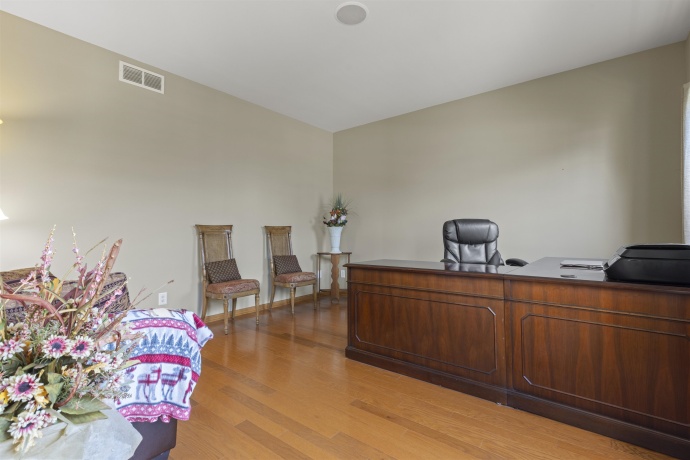 706 Hampton, LOVES PARK, Illinois 61111, 4 Bedrooms Bedrooms, ,2 BathroomsBathrooms,House,For Sale,Hampton,202604479