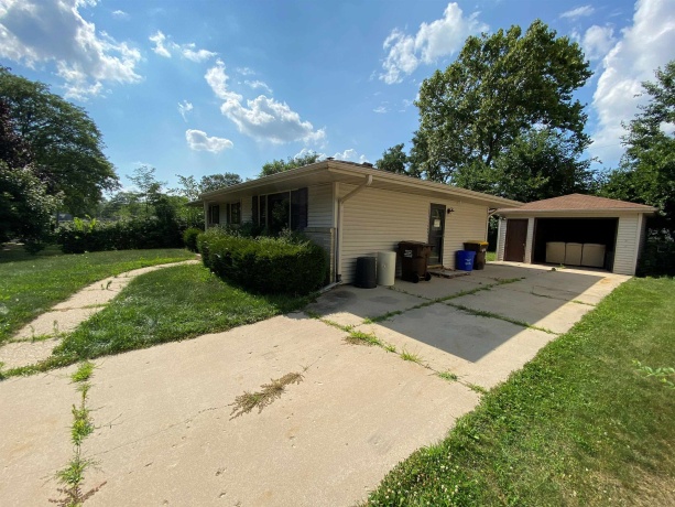 3708 Tennessee, ROCKFORD, Illinois 61108, 3 Bedrooms Bedrooms, ,2 BathroomsBathrooms,House,For Sale,Tennessee,202604483