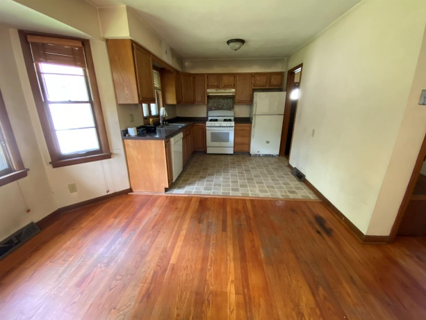 3708 Tennessee, ROCKFORD, Illinois 61108, 3 Bedrooms Bedrooms, ,2 BathroomsBathrooms,House,For Sale,Tennessee,202604483