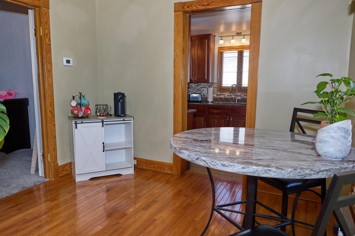 602 2nd North, Wenona, Illinois 61377, 3 Bedrooms Bedrooms, ,2 BathroomsBathrooms,House,For Sale,2nd North,202604484