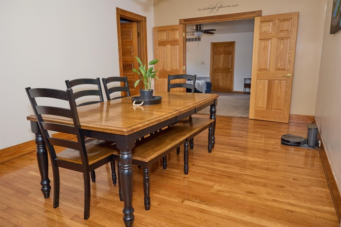 602 2nd North, Wenona, Illinois 61377, 3 Bedrooms Bedrooms, ,2 BathroomsBathrooms,House,For Sale,2nd North,202604484