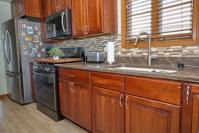 602 2nd North, Wenona, Illinois 61377, 3 Bedrooms Bedrooms, ,2 BathroomsBathrooms,House,For Sale,2nd North,202604484