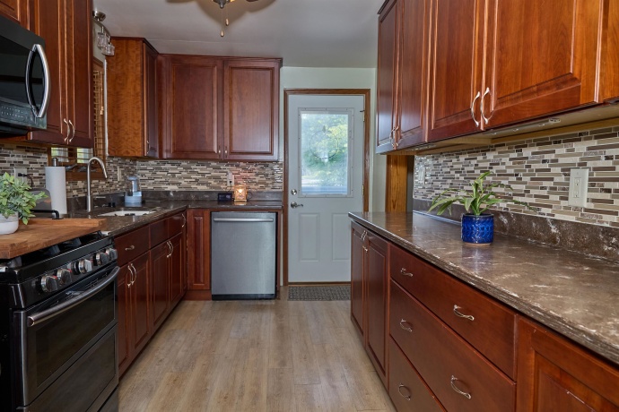 602 2nd North, Wenona, Illinois 61377, 3 Bedrooms Bedrooms, ,2 BathroomsBathrooms,House,For Sale,2nd North,202604484