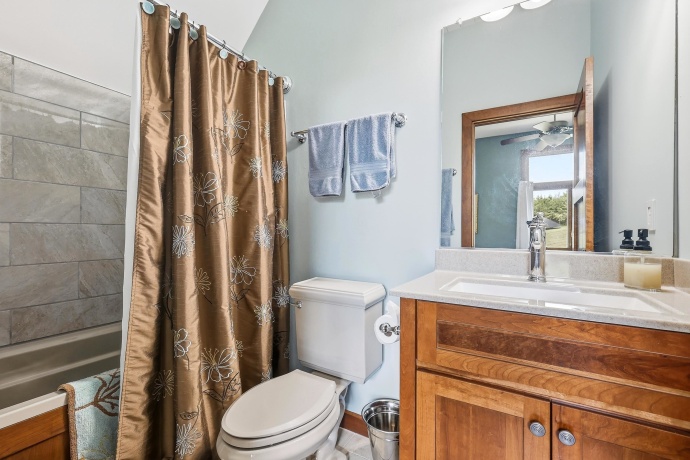 8 ARROWWOOD, GALENA, Illinois 61036, 3 Bedrooms Bedrooms, ,3 BathroomsBathrooms,House,For Sale,ARROWWOOD,202604485