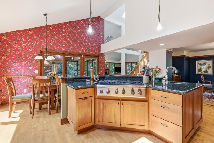 8 ARROWWOOD, GALENA, Illinois 61036, 3 Bedrooms Bedrooms, ,3 BathroomsBathrooms,House,For Sale,ARROWWOOD,202604485