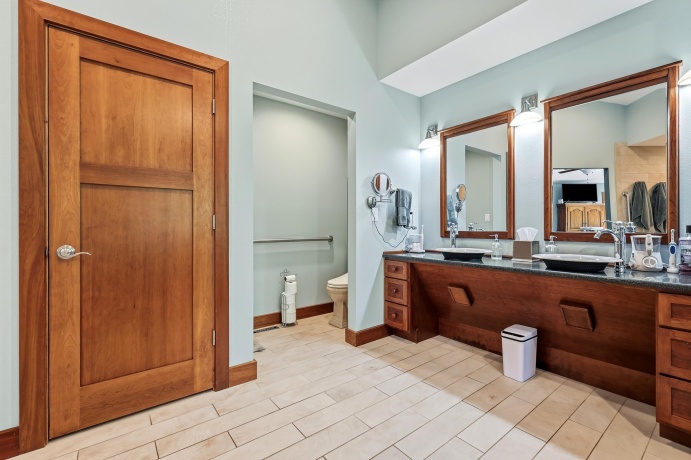 8 ARROWWOOD, GALENA, Illinois 61036, 3 Bedrooms Bedrooms, ,3 BathroomsBathrooms,House,For Sale,ARROWWOOD,202604485