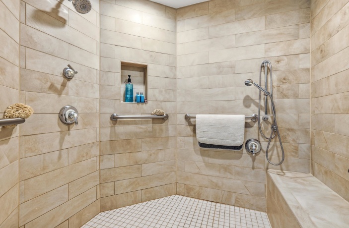 8 ARROWWOOD, GALENA, Illinois 61036, 3 Bedrooms Bedrooms, ,3 BathroomsBathrooms,House,For Sale,ARROWWOOD,202604485