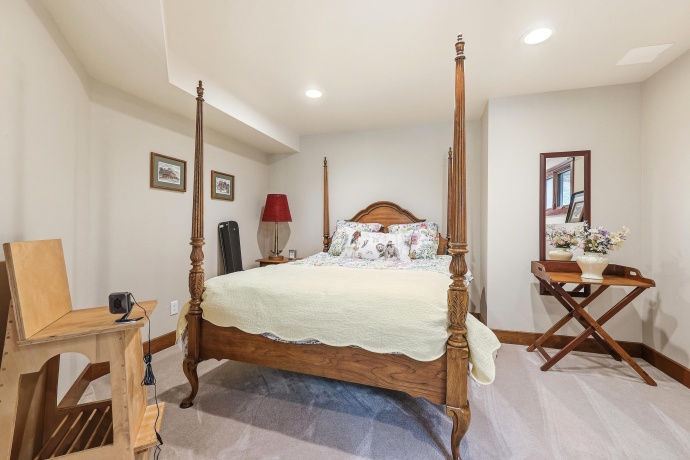 8 ARROWWOOD, GALENA, Illinois 61036, 3 Bedrooms Bedrooms, ,3 BathroomsBathrooms,House,For Sale,ARROWWOOD,202604485