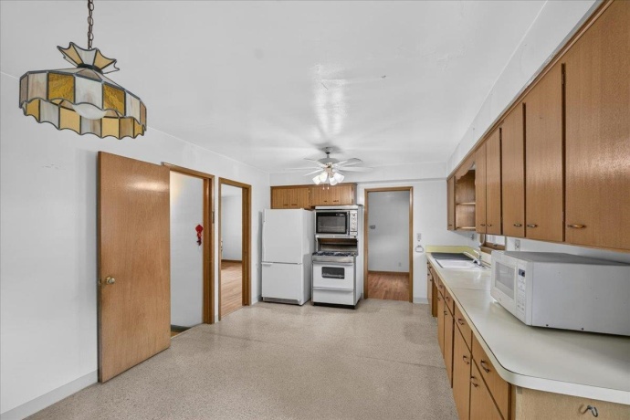 2804 Winnebago, ROCKFORD, Illinois 61103, 3 Bedrooms Bedrooms, ,1 BathroomBathrooms,House,For Sale,Winnebago,202604486