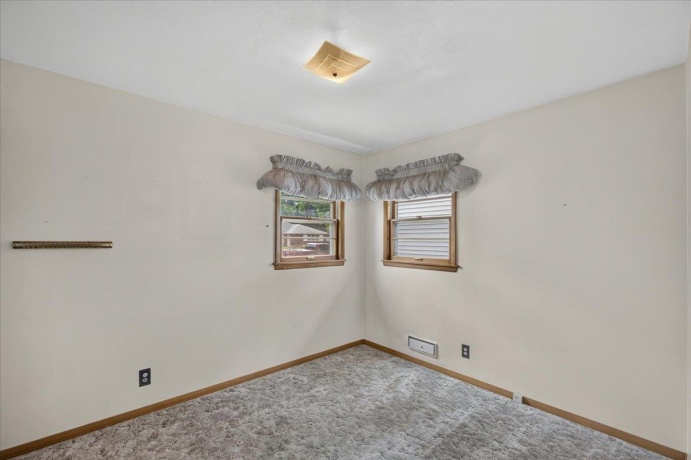 2804 Winnebago, ROCKFORD, Illinois 61103, 3 Bedrooms Bedrooms, ,1 BathroomBathrooms,House,For Sale,Winnebago,202604486