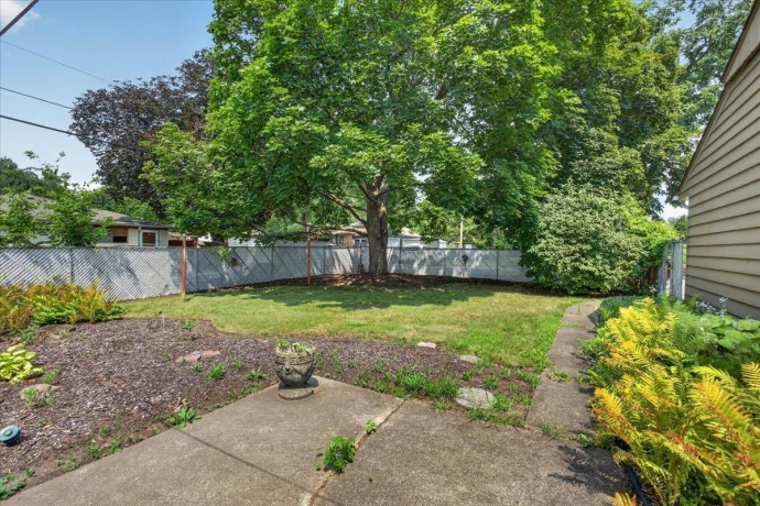 2804 Winnebago, ROCKFORD, Illinois 61103, 3 Bedrooms Bedrooms, ,1 BathroomBathrooms,House,For Sale,Winnebago,202604486