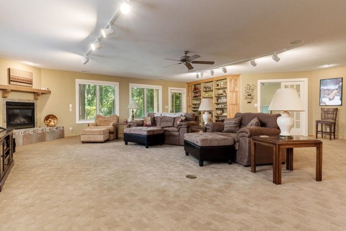 113 RIVERS EDGE, CHERRY VALLEY, Illinois 61016, 3 Bedrooms Bedrooms, ,3 BathroomsBathrooms,Condominium,For Sale,RIVERS EDGE,202604487