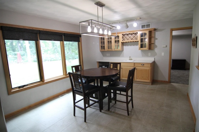432 Village Wood, ROCKTON, Illinois 61072, 3 Bedrooms Bedrooms, ,3 BathroomsBathrooms,Condominium,For Sale,Village Wood,202604488