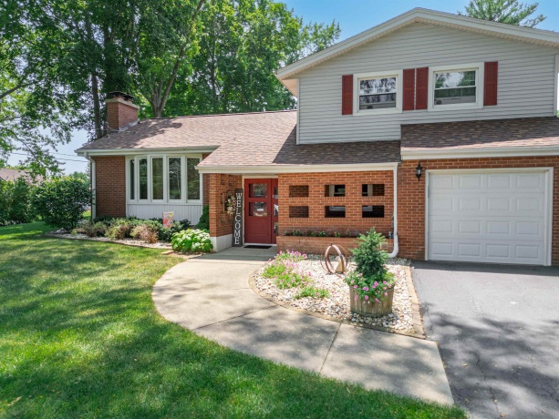 8722 Sheffield, BELVIDERE, Illinois 61008, 3 Bedrooms Bedrooms, ,3 BathroomsBathrooms,House,For Sale,Sheffield,202604491