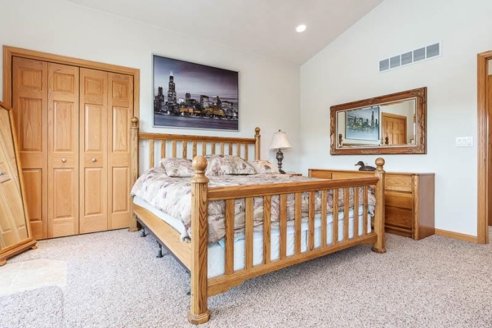 11101 EDGEMERE, ROSCOE, Illinois 61073, 3 Bedrooms Bedrooms, ,1 BathroomBathrooms,House,For Sale,EDGEMERE,202604494