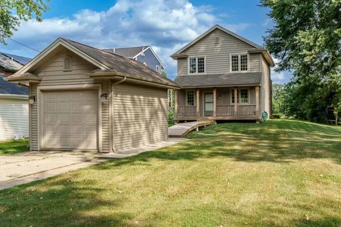 11101 EDGEMERE, ROSCOE, Illinois 61073, 3 Bedrooms Bedrooms, ,1 BathroomBathrooms,House,For Sale,EDGEMERE,202604494