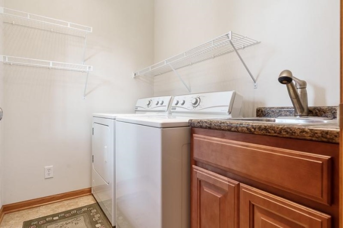 11101 EDGEMERE, ROSCOE, Illinois 61073, 3 Bedrooms Bedrooms, ,1 BathroomBathrooms,House,For Sale,EDGEMERE,202604494