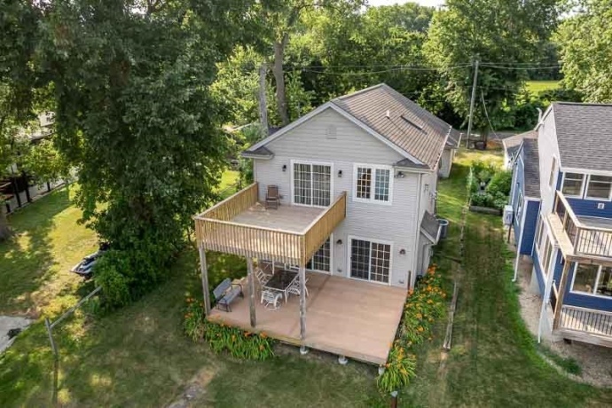 11101 EDGEMERE, ROSCOE, Illinois 61073, 3 Bedrooms Bedrooms, ,1 BathroomBathrooms,House,For Sale,EDGEMERE,202604494