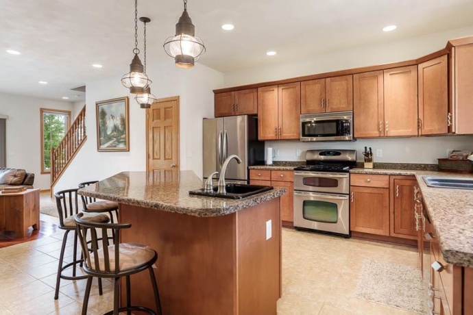 11101 EDGEMERE, ROSCOE, Illinois 61073, 3 Bedrooms Bedrooms, ,1 BathroomBathrooms,House,For Sale,EDGEMERE,202604494