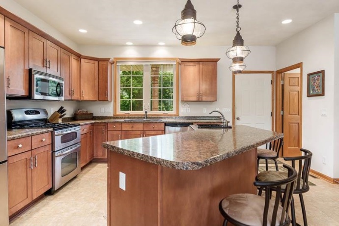 11101 EDGEMERE, ROSCOE, Illinois 61073, 3 Bedrooms Bedrooms, ,1 BathroomBathrooms,House,For Sale,EDGEMERE,202604494