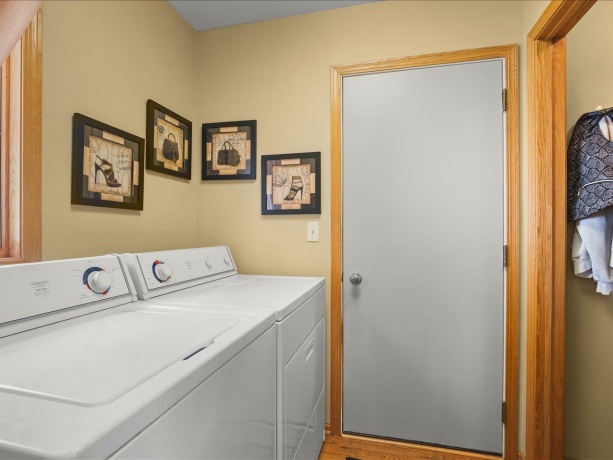 106 Katies, MOUNT MORRIS, Illinois 61054, 2 Bedrooms Bedrooms, ,2 BathroomsBathrooms,Condominium,For Sale,Katies,202604492