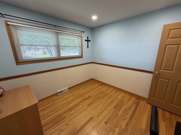 5005 Carol, ROCKFORD, Illinois 61108, 3 Bedrooms Bedrooms, ,2 BathroomsBathrooms,House,For Sale,Carol,202604496