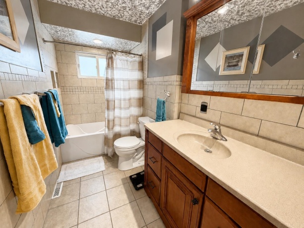 5005 Carol, ROCKFORD, Illinois 61108, 3 Bedrooms Bedrooms, ,2 BathroomsBathrooms,House,For Sale,Carol,202604496