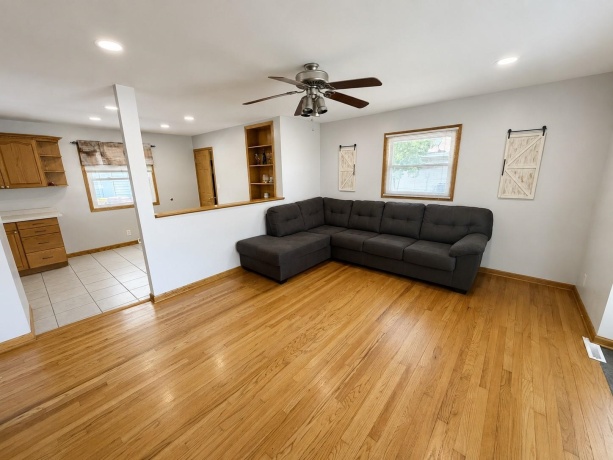 5005 Carol, ROCKFORD, Illinois 61108, 3 Bedrooms Bedrooms, ,2 BathroomsBathrooms,House,For Sale,Carol,202604496
