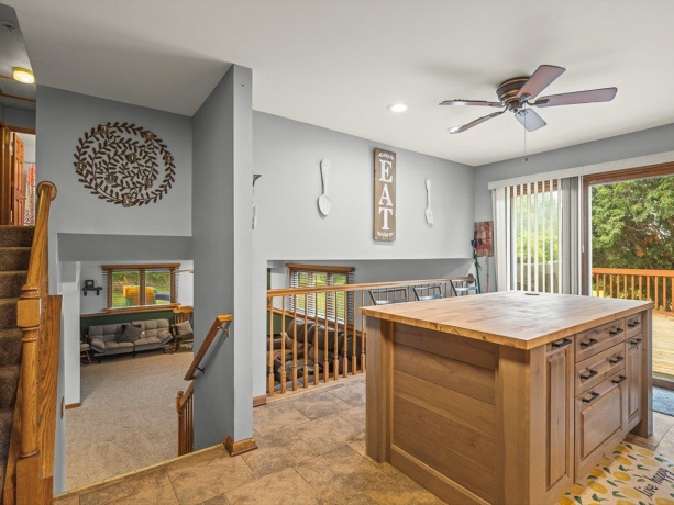 414 Lamplighter, POPLAR GROVE, Illinois 61065, 4 Bedrooms Bedrooms, ,2 BathroomsBathrooms,House,For Sale,Lamplighter,202604498