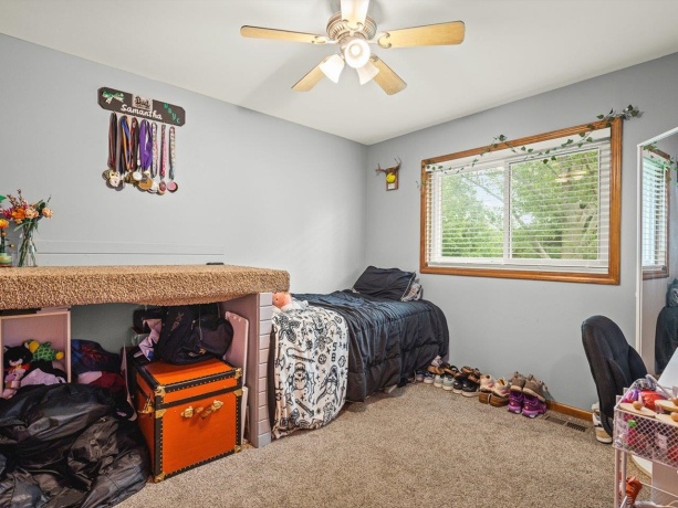 414 Lamplighter, POPLAR GROVE, Illinois 61065, 4 Bedrooms Bedrooms, ,2 BathroomsBathrooms,House,For Sale,Lamplighter,202604498