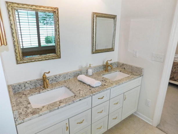 4470 Bellview, ROCKTON, Illinois 61072, 3 Bedrooms Bedrooms, ,3 BathroomsBathrooms,House,For Sale,Bellview,202604500