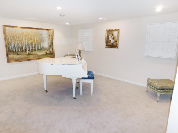 4470 Bellview, ROCKTON, Illinois 61072, 3 Bedrooms Bedrooms, ,3 BathroomsBathrooms,House,For Sale,Bellview,202604500