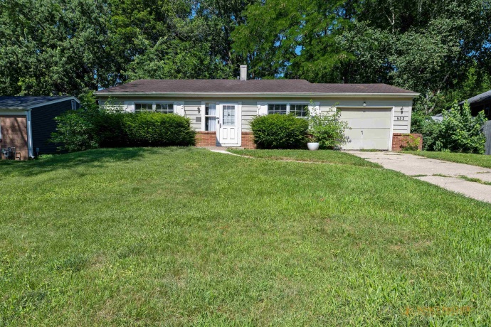 622 Warren, ROCKFORD, Illinois 61107, 3 Bedrooms Bedrooms, ,1 BathroomBathrooms,House,For Sale,Warren,202604501