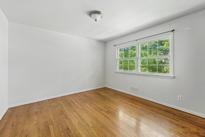 622 Warren, ROCKFORD, Illinois 61107, 3 Bedrooms Bedrooms, ,1 BathroomBathrooms,House,For Sale,Warren,202604501