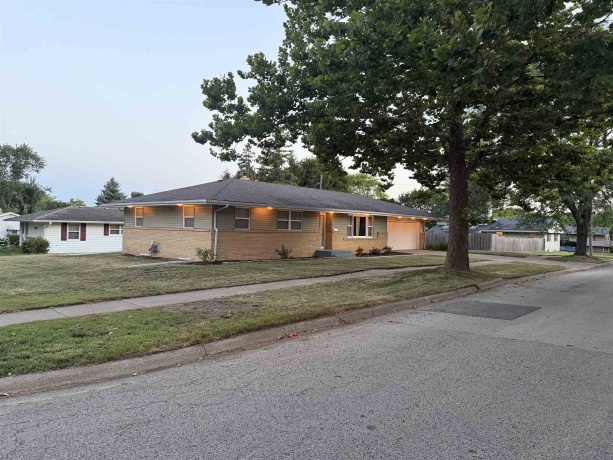 2205 Wyoming, ROCKFORD, Illinois 61108, 3 Bedrooms Bedrooms, ,3 BathroomsBathrooms,House,For Sale,Wyoming,202604502
