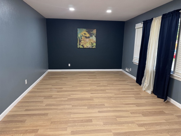 2205 Wyoming, ROCKFORD, Illinois 61108, 3 Bedrooms Bedrooms, ,3 BathroomsBathrooms,House,For Sale,Wyoming,202604502