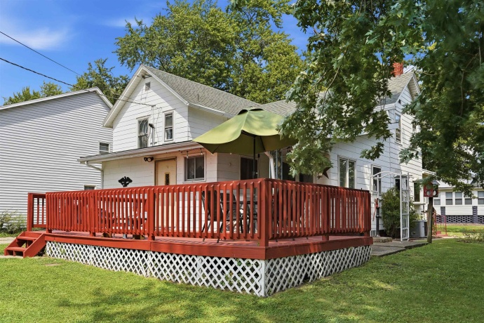 22 Metcalf, AMBOY, Illinois 61310, 4 Bedrooms Bedrooms, ,2 BathroomsBathrooms,House,For Sale,Metcalf,202604503
