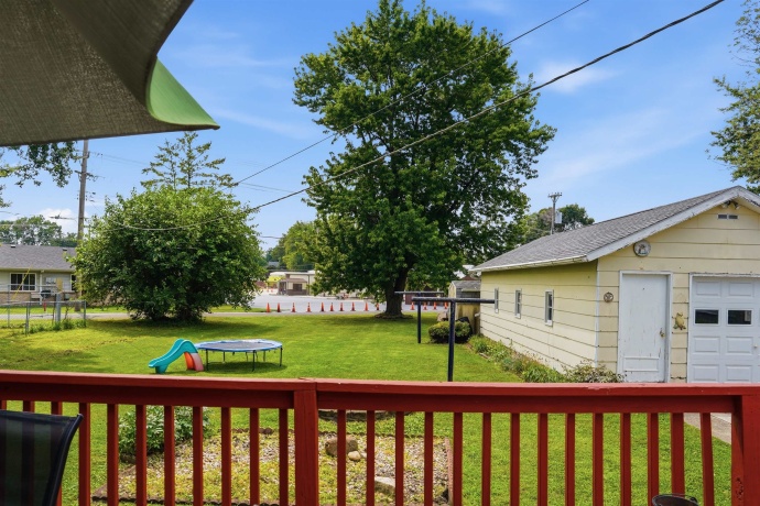 22 Metcalf, AMBOY, Illinois 61310, 4 Bedrooms Bedrooms, ,2 BathroomsBathrooms,House,For Sale,Metcalf,202604503