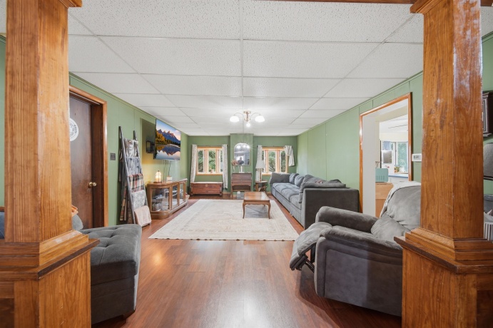 22 Metcalf, AMBOY, Illinois 61310, 4 Bedrooms Bedrooms, ,2 BathroomsBathrooms,House,For Sale,Metcalf,202604503