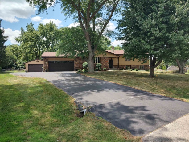 7625 Quiet, ROCKFORD, Illinois 61114, 3 Bedrooms Bedrooms, ,2 BathroomsBathrooms,House,For Sale,Quiet,202604510