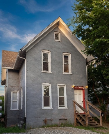 606 6th, ROCKFORD, Illinois 61104, ,2 Units,For Sale,6th,202604513