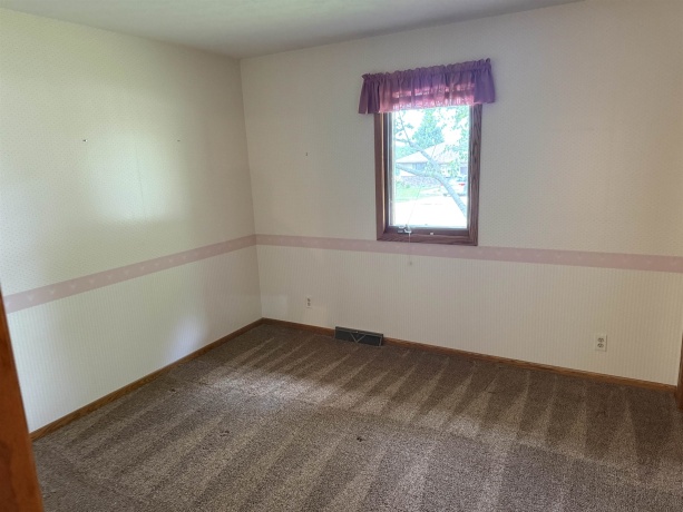 2109 Cimarron, FREEPORT, Illinois 61032, 3 Bedrooms Bedrooms, ,2 BathroomsBathrooms,House,For Sale,Cimarron,202604514