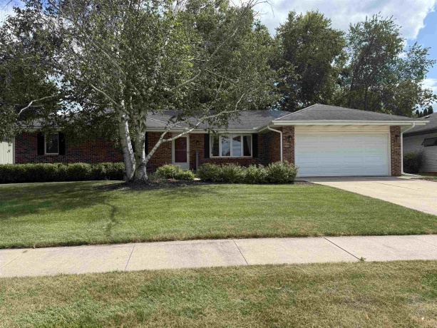 2109 Cimarron, FREEPORT, Illinois 61032, 3 Bedrooms Bedrooms, ,2 BathroomsBathrooms,House,For Sale,Cimarron,202604514